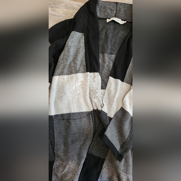 Contemporaine cardigan from simons - Picture 4 of 4